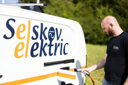 Opladning derhjemme: Alt du skal vide om installation af ladestander til elbil