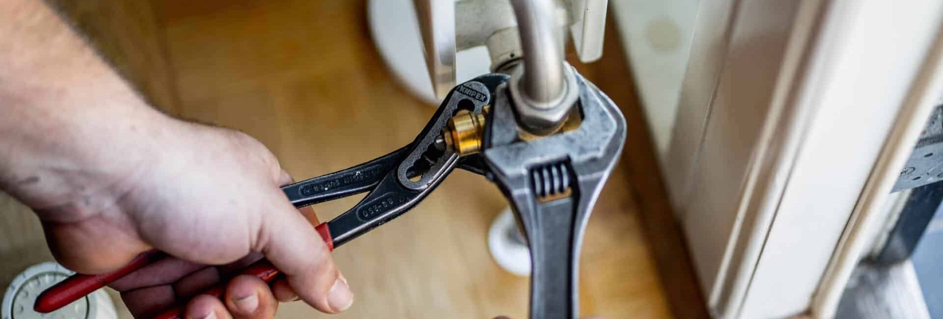 Sådan holder du dit fjernvarmeanlæg i god stand året rundt