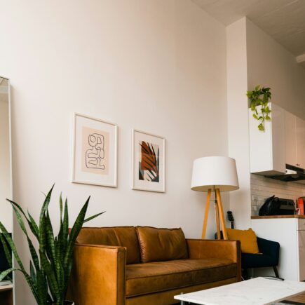 Skab en personlig og stilfuld stue når du flytter hjemmefra