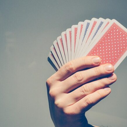 Live casino: Oplevelsen, der ændrer måden, vi spiller på